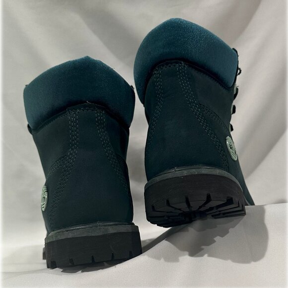 Women's Timberland Premium 6-inch Waterproof Boots | Size 8 | Dark Green Velvet - Picture 4 of 10